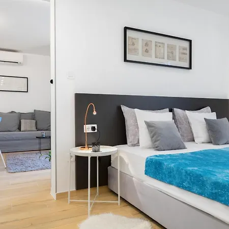 Brand New Elite Apartment Split