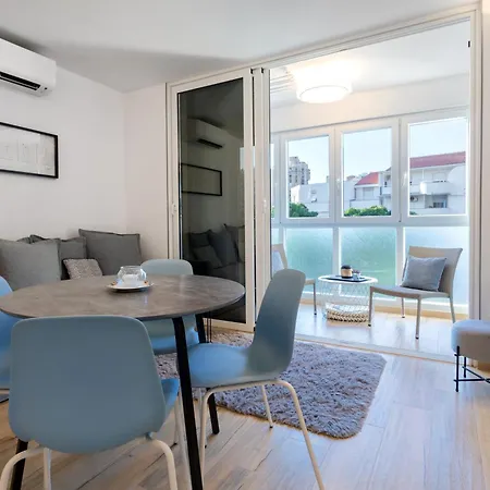 Apartment Brand New Elite Split